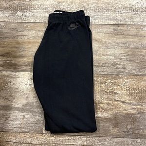 Black Nike Leggings